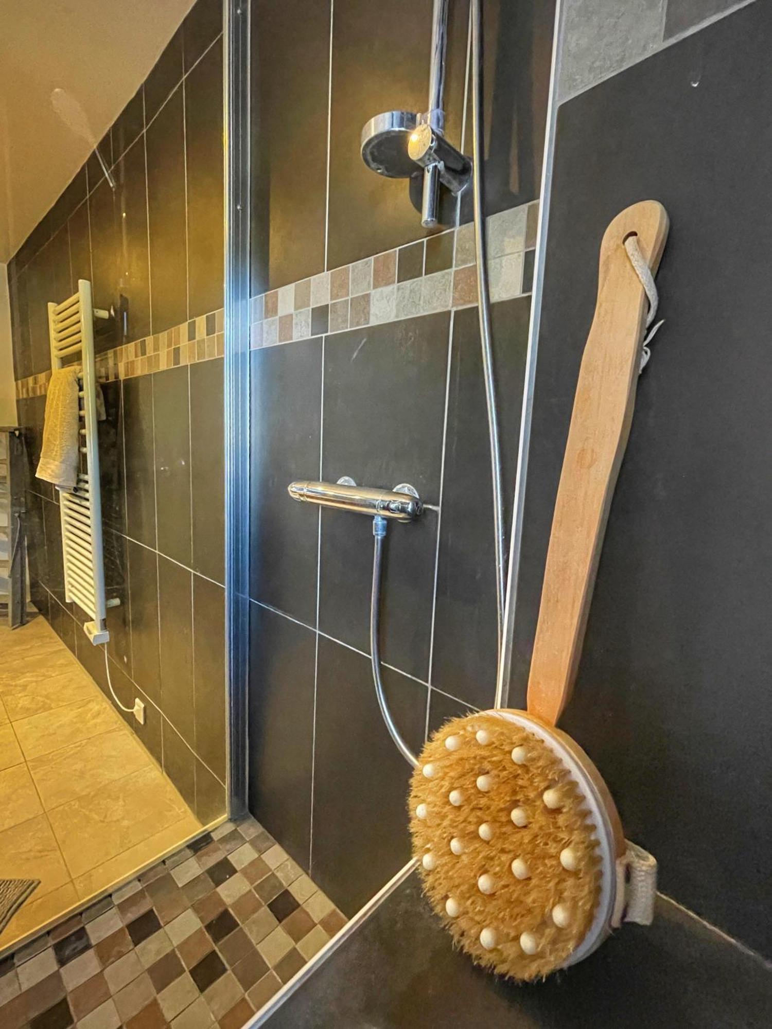 Le Petit Delphia Apartment Apt Ngoại thất bức ảnh